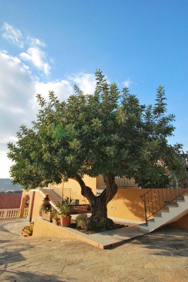 A Carubba Du Bungiurnu Villa Borgio Verezzi Exterior photo